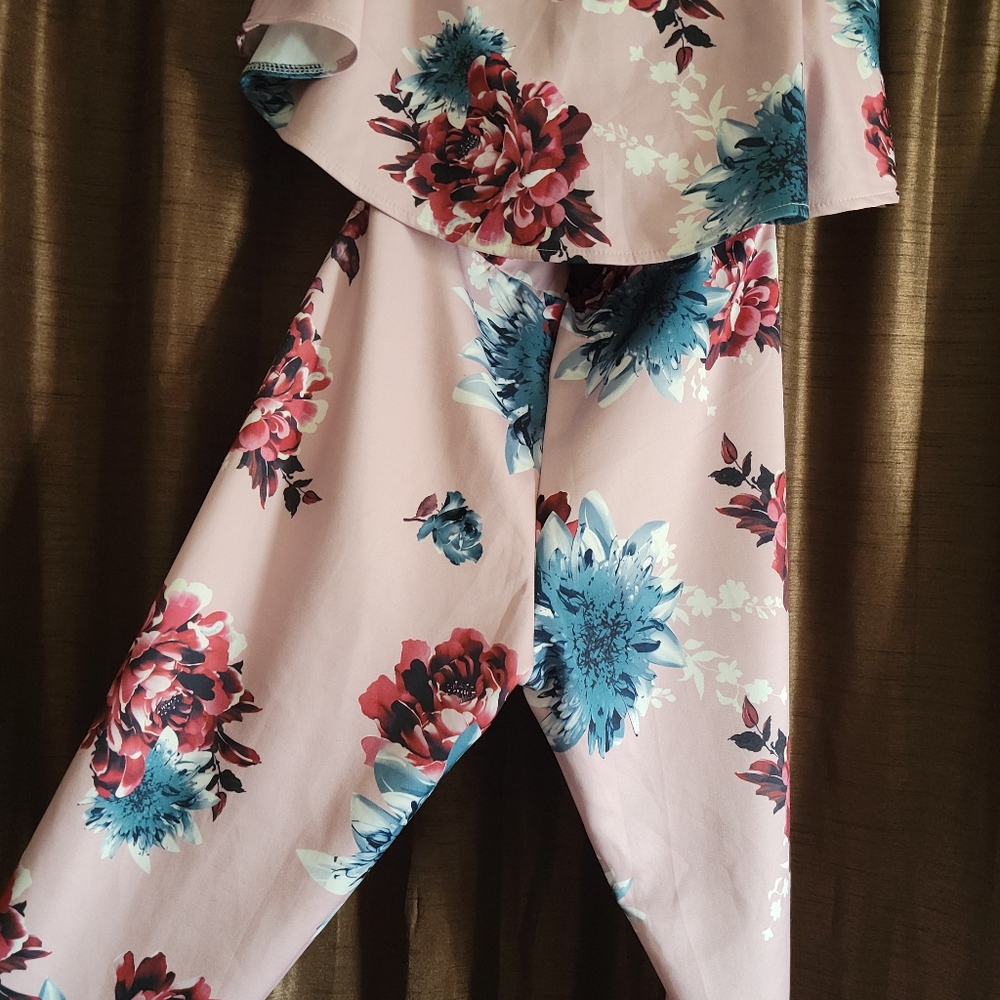 Floral off  Pant and Crop strapless Top Set